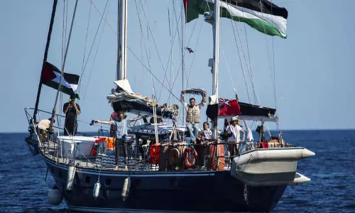 ഗ്രെ​റ്റ തുൻ​ബ​ർ​ഗുൾപ്പെട്ട മെഡ്‌ലീൻ സംഘത്തെ ഇസ്രായേലിലേക്ക് കൊണ്ടുപോകും-ഇസ്രായേൽ വിദേശകാര്യ മന്ത്രാലയം