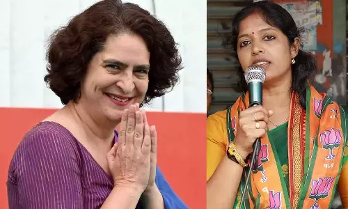 വയനാട് ലോക്‌സഭാ തെരഞ്ഞെടുപ്പ് വിജയം ചോദ്യം ചെയ്തുള്ള ഹരജി: പ്രിയങ്ക ഗാന്ധിക്ക് ഹൈക്കോടതി നോട്ടീസ്