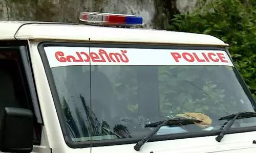 പതിനേഴുകാരനെ നിരന്തരം പീഡിപ്പിച്ചതായി പരാതി; പള്ളി വികാരിക്കെതിരെ കേസ് പതിനേഴുകാരനെ നിരന്തരം പീഡിപ്പിച്ചതായി പരാതി; പള്ളി വികാരിക്കെതിരെ കേസ്