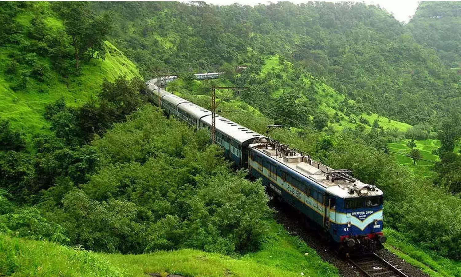 മൺസൂൺ; ട്രെയിനുകളുടെ സമയക്രമത്തിൽ മാറ്റം