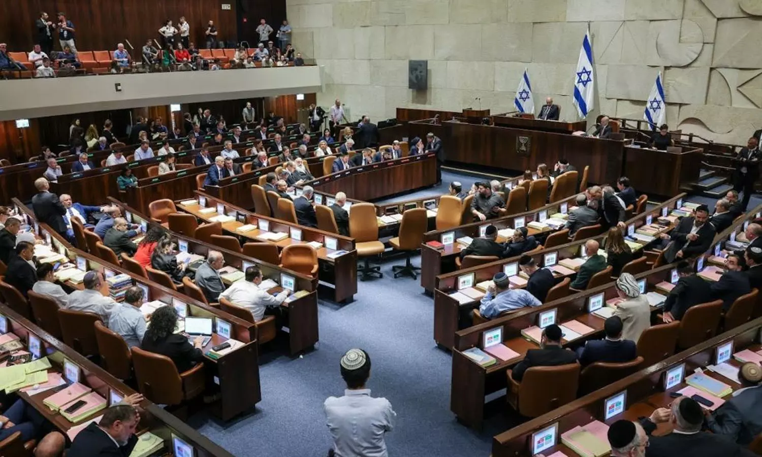 ഇസ്രായേൽ പാർലമെന്റ് പിരിച്ചുവിടാനുള്ള പ്രതിപക്ഷത്തിന്റെ ആവശ്യത്തിൽ വോട്ടെടുപ്പ് ഇസ്രായേൽ പാർലമെന്റ് പിരിച്ചുവിടാനുള്ള പ്രതിപക്ഷത്തിന്റെ ആവശ്യത്തിൽ വോട്ടെടുപ്പ്