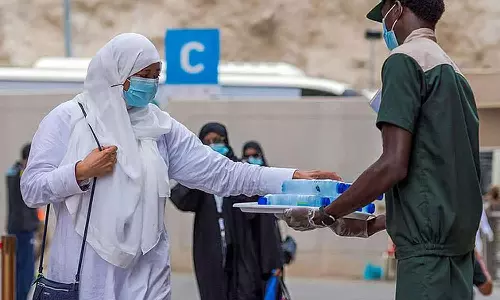 ഹജ്ജ് 2025: തീർഥാടകർക്കായി സേവനത്തിനിറങ്ങിയത് 4 ലക്ഷത്തിലേറെ തൊഴിലാളികൾ