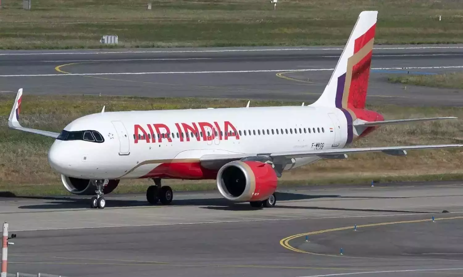 ഇസ്രായേല്‍ ആക്രമണം: ഇറാൻ വ്യോമപാത അടച്ചു; നിരവധി വിമാനങ്ങൾ വഴിതിരിച്ചുവിട്ടു