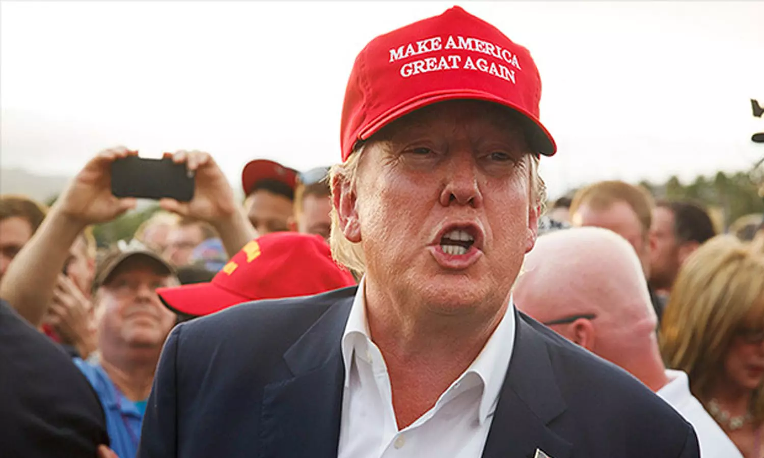 ഇസ്രായേൽ ആക്രമണങ്ങളെ പിന്തുണച്ചു; ട്രംപ് ക്യാമ്പിൽ ഭിന്നത