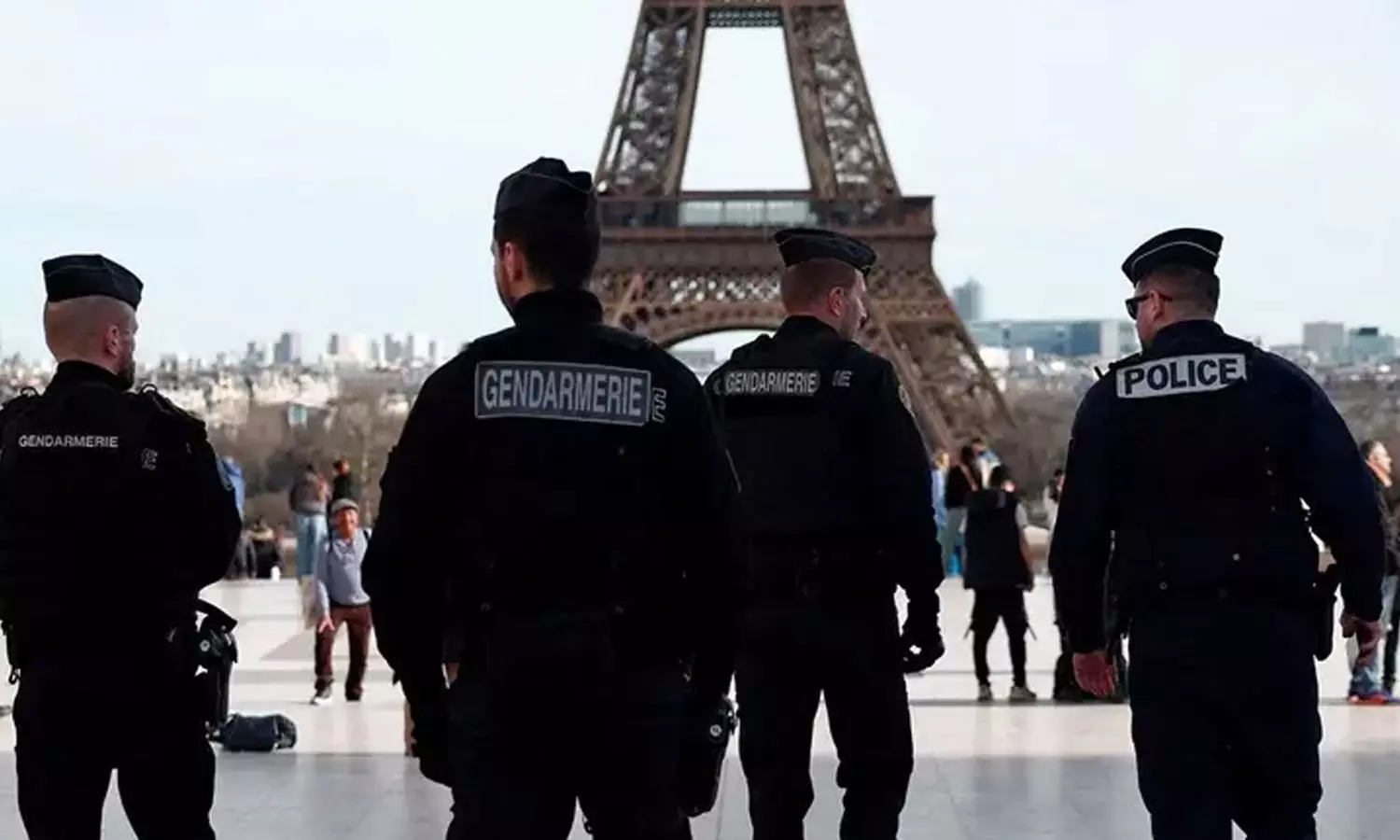 ആക്രമണ ഭീതി: രാജ്യത്തെ ജൂത-യുഎസ് കേന്ദ്രങ്ങൾക്ക് ചുറ്റും സുരക്ഷ വർധിപ്പിച്ച് ഫ്രാൻസ്‌