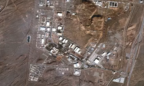 എന്തുകൊണ്ടാണ് ഇസ്രായേൽ ഇറാന്റെ നതാൻസ് ആണവ കേന്ദ്രം ആവർത്തിച്ച് ലക്ഷ്യമിടുന്നത്?