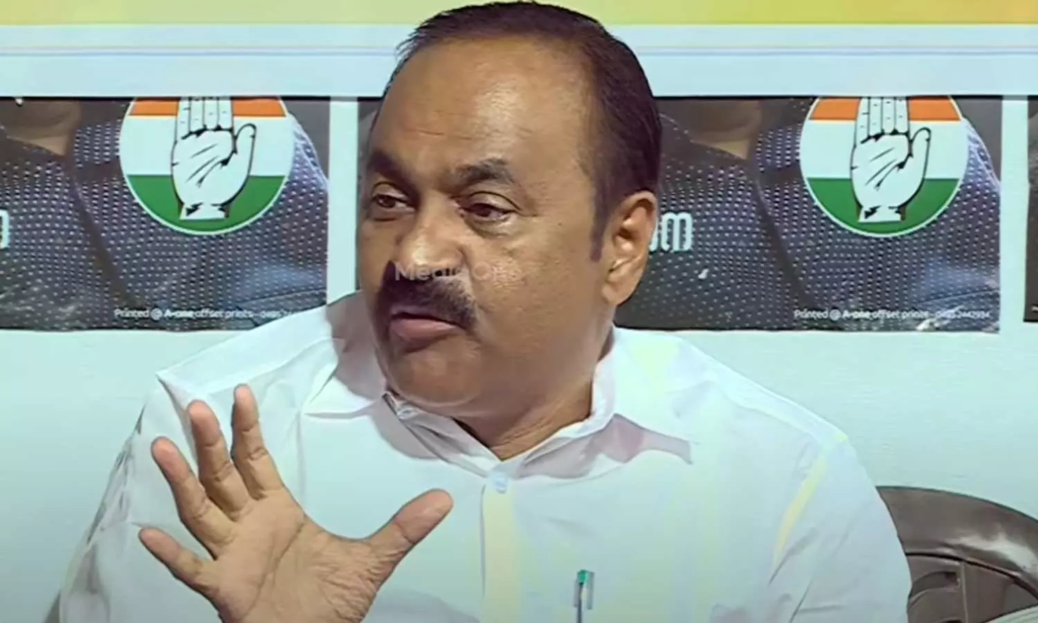 ജമാഅത്തെ ഇസ്‍ലാമിയെ ആദ്യമായി സ്വാ​ഗതം ചെയ്തത് മുഖ്യമന്ത്രി, ഇപ്പോൾ കാണിക്കുന്നതെല്ലാം തന്ത്രം; വി.ഡി സതീശന്‍