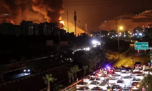 ഇറാഖിലെ യുഎസ് സൈനിക കേന്ദ്രത്തിന് നേരെ ഇറാൻ ആക്രമണം; പിന്തുണയുമായി ഹൂതികൾ