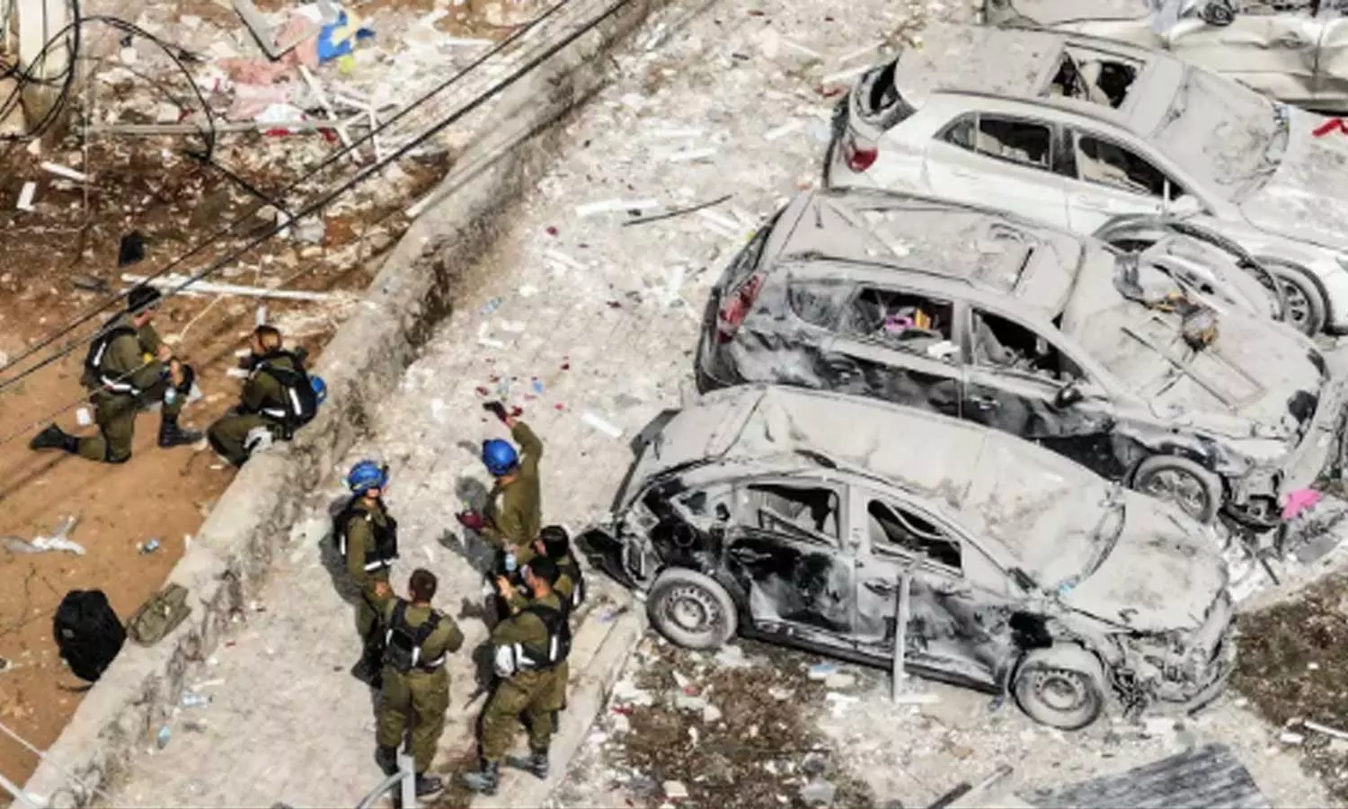 സംഘർഷം രൂക്ഷമാകുന്നു; ഇറാന്റെ പ്രത്യാക്രമണത്തിൽ ഇസ്രായേലിൽ കൊല്ലപ്പെട്ടത് 24 പേർ സംഘർഷം രൂക്ഷമാകുന്നു; ഇറാന്റെ പ്രത്യാക്രമണത്തിൽ ഇസ്രായേലിൽ കൊല്ലപ്പെട്ടത് 24 പേർ