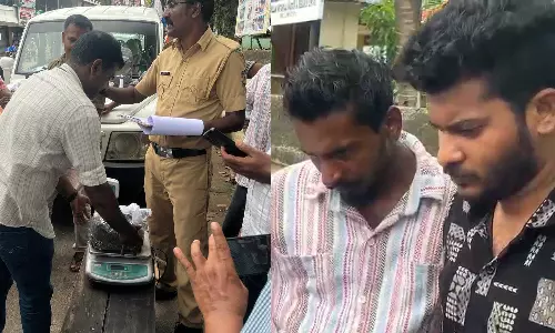 പാറശ്ശാലയിൽ 10 കിലോ കഞ്ചാവുമായി രണ്ട് യുവാക്കൾ പിടിയിൽ