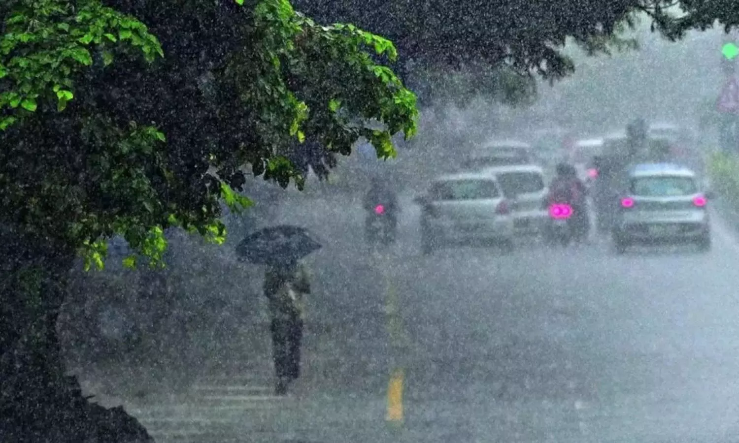 സംസ്ഥാനത്ത് ഇന്ന് വ്യാപക മഴക്ക് സാധ്യത; രണ്ട് ജില്ലകളിൽ ഓറഞ്ച് അലർട്ട്