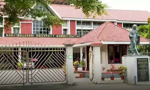 ഗവേഷണ വിദ്യാർഥികളുടെ ഫെല്ലോഷിപ്പ് വിതരണം മുടങ്ങി; എംജി സർവകലാശാലയിൽ പ്രതിഷേധം ശക്തം