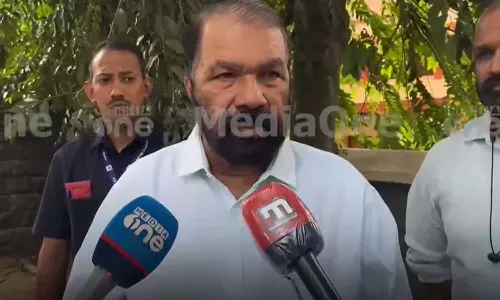 ഭാരതാംബ ചിത്രം: രാജ്ഭവനിലെ പരിപാടിയിൽ നിന്ന് മന്ത്രി വി.ശിവൻകുട്ടി ഇറങ്ങിപ്പോയി