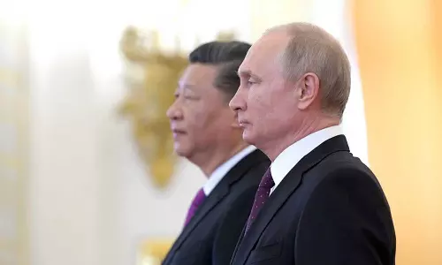 സംഘർഷം രൂക്ഷമാക്കാന്‍ നോക്കരുത്;  അമേരിക്കയ്ക്ക് ചൈനയുടെ മുന്നറിയിപ്പ്, പുടിനുമായി സംസാരിച്ച് ഷി ജിൻപിങ്‌