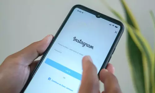 ചരിത്രത്തിലെ ഏറ്റവും വലിയ ചോര്‍ച്ച: എഫ്ബി,ഇൻസ്റ്റ പാസ്‌വേഡുകള്‍ വേഗം മാറ്റു; 16 ബില്യണ്‍ ലോഗിന്‍ വിവരങ്ങള്‍ ചോർന്നു