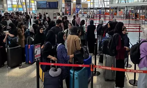 ഇന്ത്യക്കായി വ്യോമപാത തുറന്ന് ഇറാന്‍; ആയിരം വിദ്യാര്‍ത്ഥികളെ ഇന്ത്യയില്‍ എത്തിക്കും