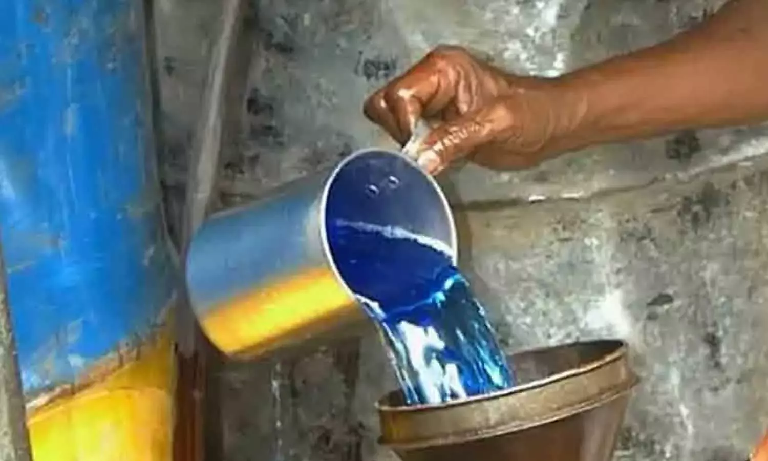 ഇന്നുമുതല്‍ റേഷന്‍ കടകളില്‍ മണ്ണെണ്ണ വിതരണം പുനരാരംഭിക്കും