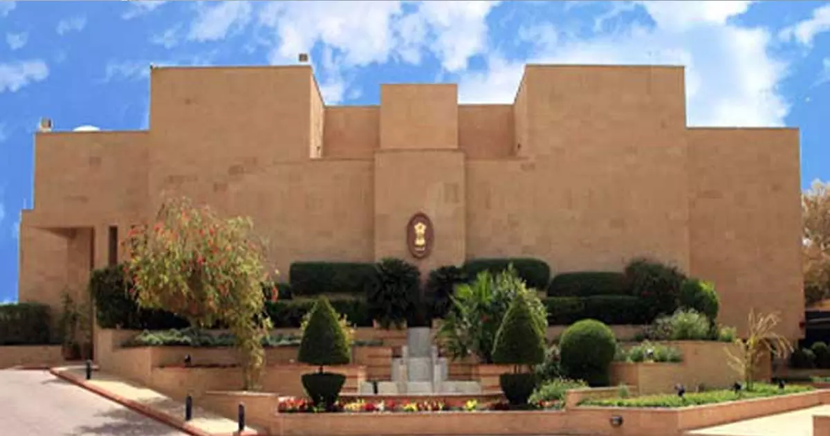 Saudi Indian Embassys passport service: New companys operation will be delayed