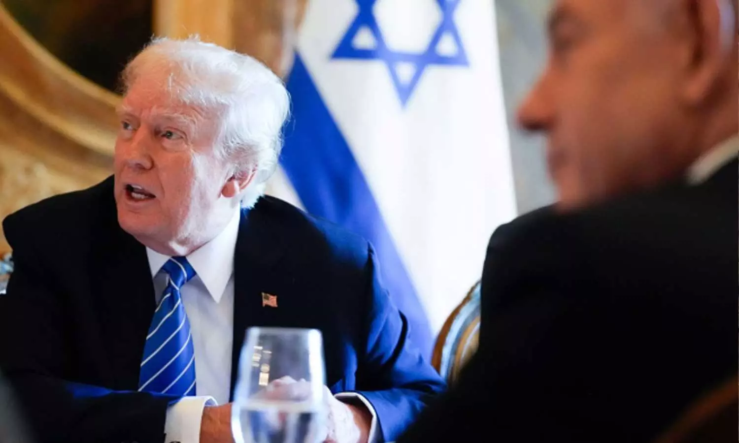 ആണവകേന്ദ്രങ്ങളില് ആക്രമണം നടത്താന് ഇസ്രായേലും യുഎസും ഒരു വർഷം മുന്നേ പരിശീലനം പൂർത്തിയാക്കി; തിരിച്ചടിക്ക് ശ്രമിക്കരുതെന്നും തെഹ്റാനെ അറിയിച്ചു ആണവകേന്ദ്രങ്ങളില് ആക്രമണം നടത്താന് ഇസ്രായേലും യുഎസും ഒരു വർഷം മുന്നേ പരിശീലനം പൂർത്തിയാക്കി; തിരിച്ചടിക്ക് ശ്രമിക്കരുതെന്നും തെഹ്റാനെ അറിയിച്ചു