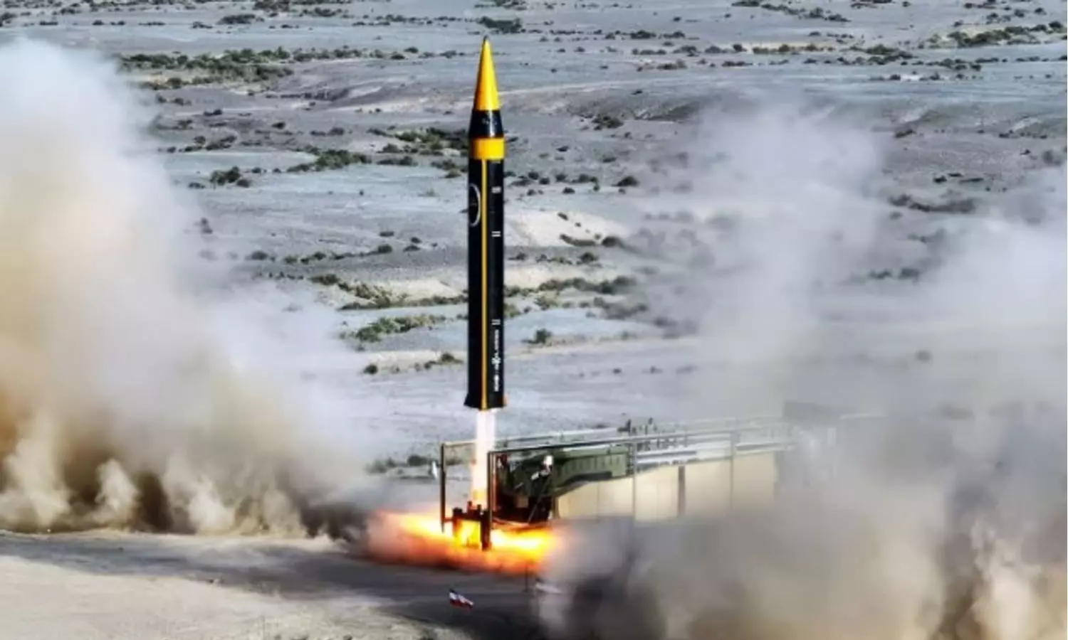 ഇസ്രായേലിൽ 1,500 കിലോഗ്രാം പോർമുനയുള്ള ഖോറാംഷഹർ മിസൈൽ വിക്ഷേപിച്ചതായി ഇറാൻ