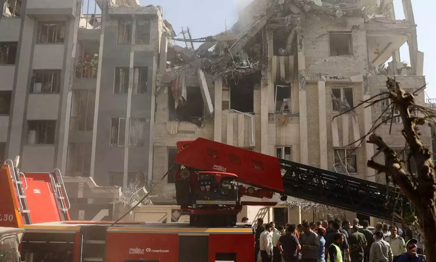 ഇസ്രായേല്‍ ഡ്രോണ്‍ ആക്രമണം; ഇറാനില്‍ അമ്മയും മകനും കൊല്ലപ്പെട്ടു