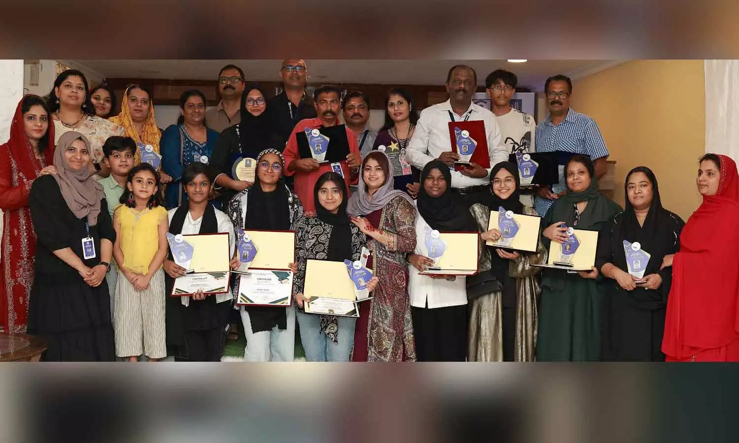 ദമ്മാം സവ അക്കാദമിക് അവാർഡുകൾ വിതരണം ചെയ്തു ദമ്മാം സവ അക്കാദമിക് അവാർഡുകൾ വിതരണം ചെയ്തു