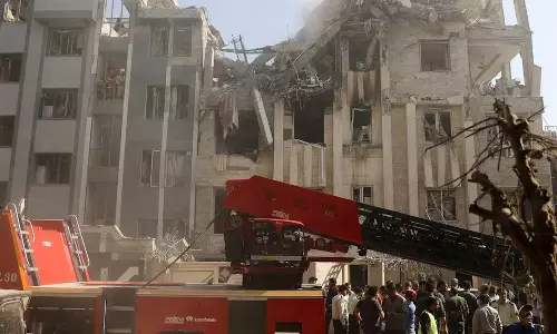 ഇസ്രായേല്‍ ഡ്രോണ്‍ ആക്രമണം; ഇറാനില്‍ അമ്മയും മകനും കൊല്ലപ്പെട്ടു