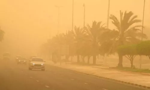 Hot and dusty weather expected throughout the weekend: Kuwait Meteorological Department