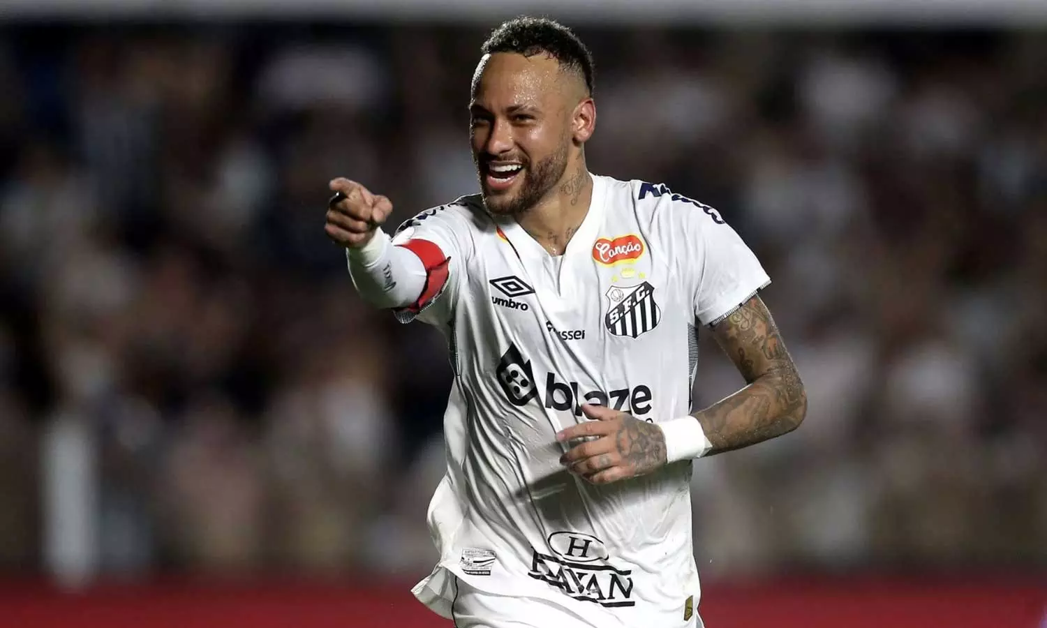 Neymar Extends Contract With Santos Neymar Extends Contract With Santos