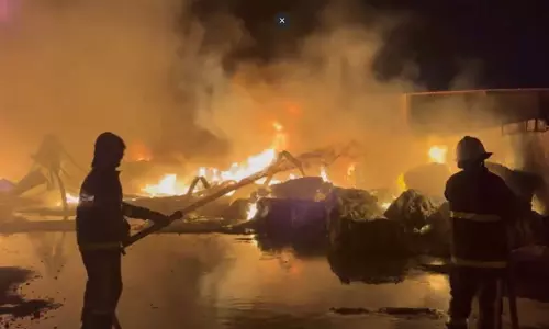 Fire breaks out in Suhar industrial area