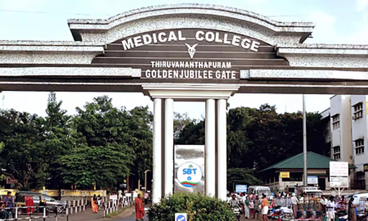 തിരു. മെഡിക്കൽ കോളജിലെ ശസ്ത്രക്രിയ ഉപകരണ വിവാദം; പോസ്റ്റ് പിൻവലിച്ച് ഡോക്ടർ തിരു. മെഡിക്കൽ കോളജിലെ ശസ്ത്രക്രിയ ഉപകരണ വിവാദം; പോസ്റ്റ് പിൻവലിച്ച് ഡോക്ടർ