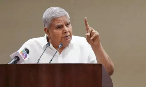 സോഷ്യലിസം, മതേതരത്വം എന്നീ വാക്കുകൾ ഭരണഘടനയിൽ നിന്ന് നീക്കം ചെയ്യണം; ആർഎസ്എസ് വാദത്തെ അനുകൂലിച്ച് ഉപരാഷ്ട്രപതി ജഗ്ദീപ് ധൻഖഡ്