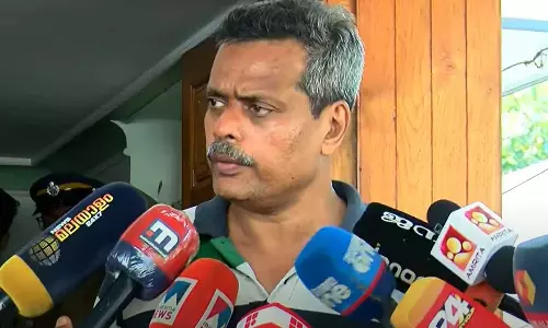 വിവാദ ഫേസ്ബുക്ക് പോസ്റ്റ്; നിലപാടിൽ ഉറച്ച് നിൽക്കുന്നു, മനപ്രയാസം കൊണ്ടാണ് പോസ്റ്റിട്ടതെന്ന് ഡോ. ഹാരിസ് ചിറക്കൽ വിവാദ ഫേസ്ബുക്ക് പോസ്റ്റ്; നിലപാടിൽ ഉറച്ച് നിൽക്കുന്നു, മനപ്രയാസം കൊണ്ടാണ് പോസ്റ്റിട്ടതെന്ന് ഡോ. ഹാരിസ് ചിറക്കൽ