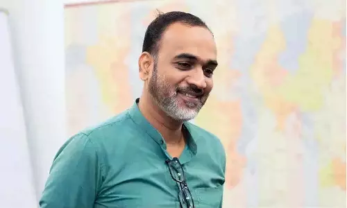 V Karunakaran Nambiar award for best editorial goes to PI Noushad