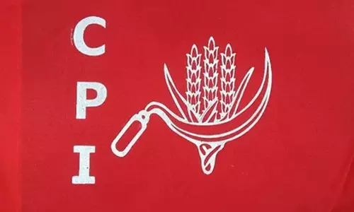 ലഹരി കേസില് നടപടി: സിപിഐ പ്രാദേശിക നേതാവിനെ പാര്ട്ടിയില് നിന്ന് പുറത്താക്കി ലഹരി കേസില് നടപടി: സിപിഐ പ്രാദേശിക നേതാവിനെ പാര്ട്ടിയില് നിന്ന് പുറത്താക്കി