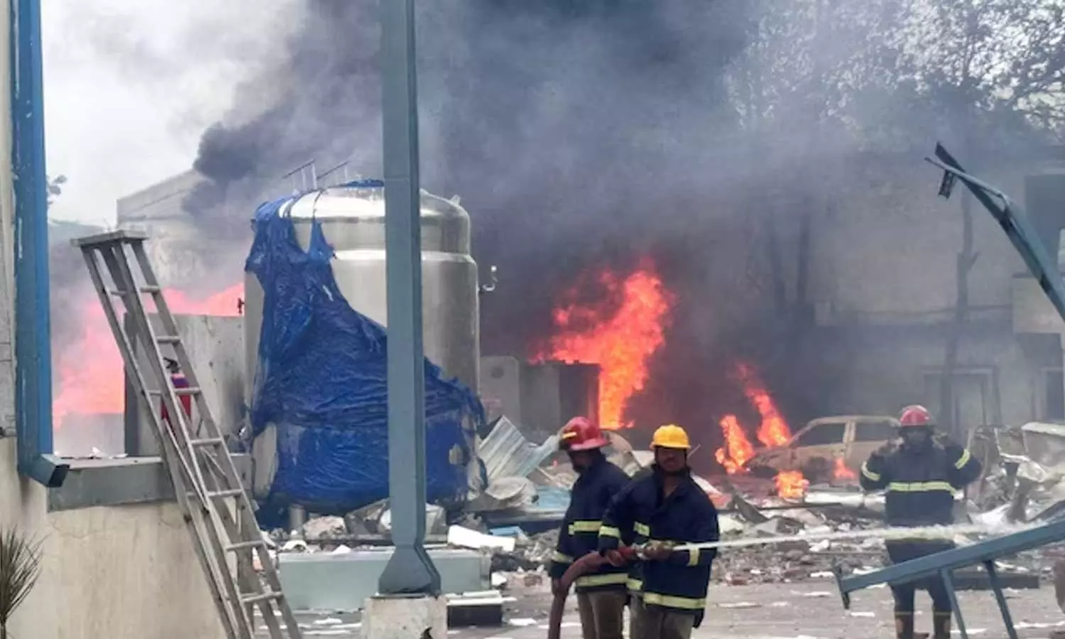 തെലങ്കാനയിലെ കെമിക്കൽ ഫാക്ടറിയിൽ റിയാക്ടർ പൊട്ടിത്തെറിച്ച് 10 മരണം; നിരവധി പേർക്ക് പരിക്ക്