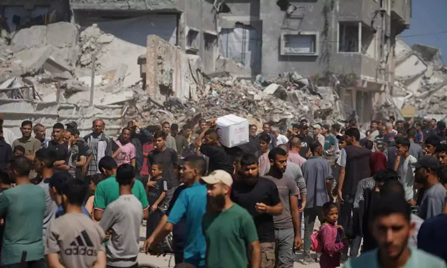 Israel kills nearly 600 Palestinians at aid centres