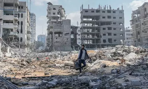 വെടിനിർത്തൽ ചർച്ചകള്‍ക്കിടയിലും ഗസ്സയിൽ ഇസ്രായേലിന്റെ അതിക്രൂരത;72 ഫലസ്തീനികൾ കൂടി കൊല്ലപ്പെട്ടു