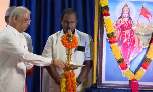 കേരള സർവകലാശാലയിലെ ഭാരതാംബ വിവാദം: രജിസ്ട്രാർ ഗവർണറോട് അനാദരവ് കാട്ടിയെന്ന് വിസിയുടെ റിപ്പോർട്ട്