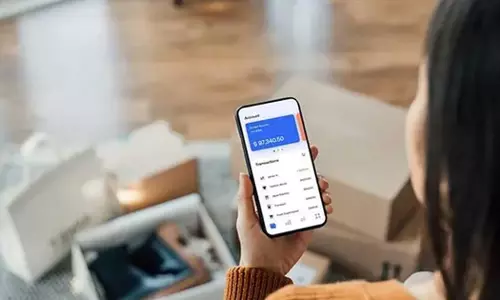 സൗദിയിൽ ഗാര്‍ഹിക ജീവനക്കാരുടെ ശമ്പളം ഇ-വാലറ്റ് വഴി