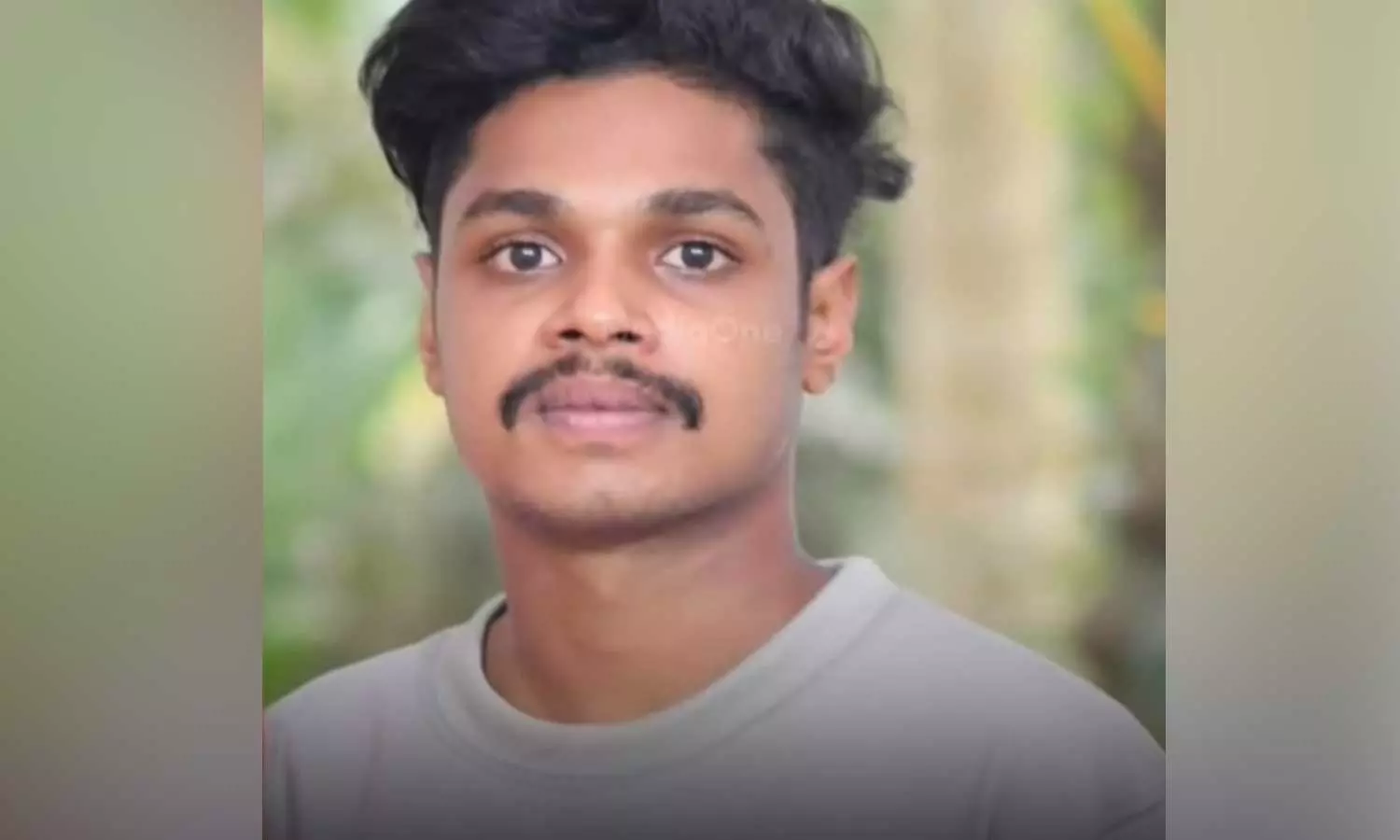 സ്വാമി ഹിമവൽ ഭദ്രാനന്ദയ്ക്കൊപ്പമുണ്ടായിരുന്ന യുവാവിന്റെ മരണത്തിൽ ദുരൂഹതയെന്ന് കുടുംബം