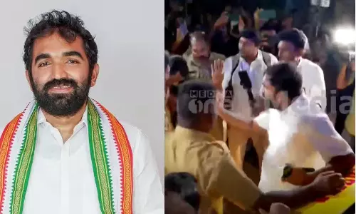 കോട്ടയം മെഡിക്കല്‍ കോളജ് അപകടം: ആംബുലന്‍സ് തടഞ്ഞുള്ള പ്രതിഷേധം; ചാണ്ടി ഉമ്മന്‍ എംഎല്‍എയ്ക്കെതിരെ കേസെടുത്തു