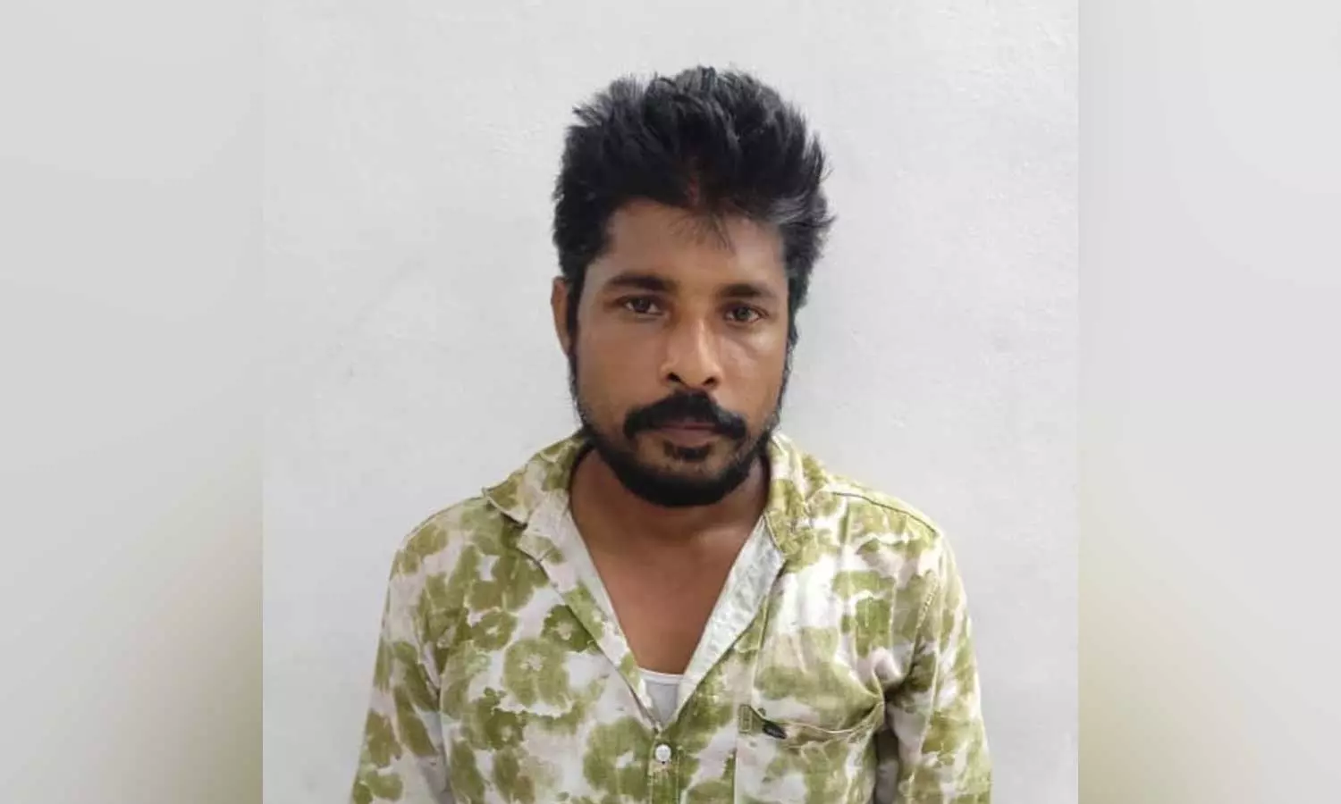 ആലുവയിൽ കുത്തേറ്റ് ചികിത്സയിലായിരുന്ന യുവാവ് മരിച്ചു ആലുവയിൽ കുത്തേറ്റ് ചികിത്സയിലായിരുന്ന യുവാവ് മരിച്ചു