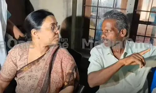 മകന് സ്ഥിരം ജോലി വേണം, മകളുടെ ചികിത്സയും പഠനവും പൂർത്തിയാക്കണം;മന്ത്രിയോട് ആവശ്യം ഉന്നയിച്ച് ബിന്ദുവിന്റെ ഭർത്താവ്