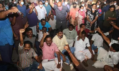 കൊച്ചി ബിപിസിഎൽ തീപിടിത്തത്തിൽ അന്വേഷണ കമ്മിറ്റിയെ നിയോഗിച്ചു