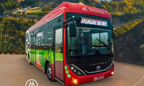 മുവാസലാത്തിന്റെ ഇലക്ട്രിക് ബസുകളിൽ മൂന്ന് ദിവസത്തെ സൗജന്യ യാത്ര