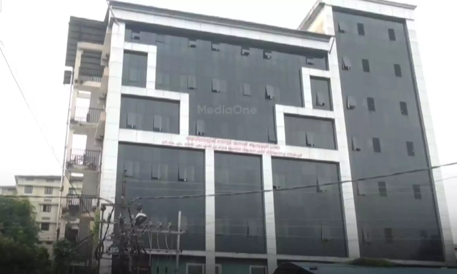 അഗ്നിരക്ഷാസേനയുടെ എന്ഒസി ഇല്ല; സുരക്ഷാ മാനദണ്ഡങ്ങള് പാലിക്കാതെ കോട്ടയം പാല ജനറല് ആശുപത്രി അഗ്നിരക്ഷാസേനയുടെ എന്ഒസി ഇല്ല; സുരക്ഷാ മാനദണ്ഡങ്ങള് പാലിക്കാതെ കോട്ടയം പാല ജനറല് ആശുപത്രി