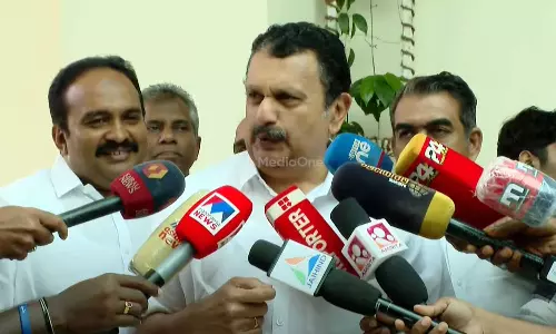 കോണ്‍ഗ്രസിലെ വിറക് വെട്ടികളും വെള്ളം കോരികളുമായ ഒരുപാട് പേരുണ്ട് അതിലൊരാള്‍ മുഖ്യമന്ത്രിയാകും: കെ.മുരളീധരന്‍