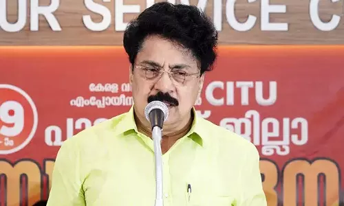 മണ്ണാര്ക്കാട് നഗരസഭയുടെ പരിപാടിയില് പി.കെ ശശിയെ ക്ഷണിച്ചതില് സിപിഎമ്മിന് അതൃപ്തി മണ്ണാര്ക്കാട് നഗരസഭയുടെ പരിപാടിയില് പി.കെ ശശിയെ ക്ഷണിച്ചതില് സിപിഎമ്മിന് അതൃപ്തി