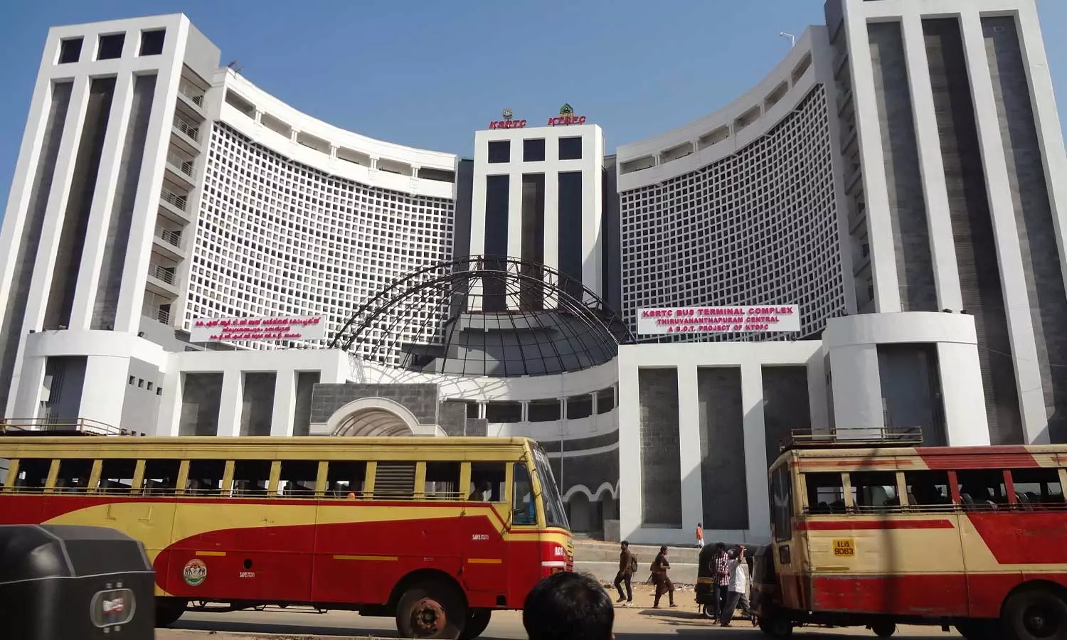 തിരുവനന്തപുരം തമ്പാനൂർ ബസ്റ്റാൻഡിൽ ബോംബ് ഭീഷണി